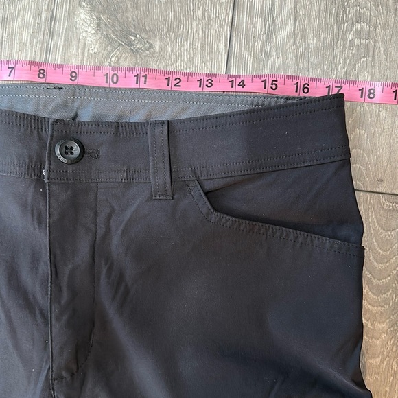 Eddie Bauer Gray Chinos Relaxed Fit - Picture 7 of 11